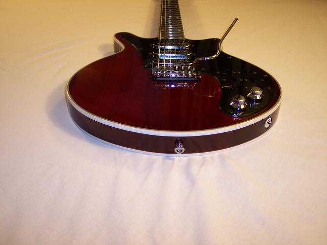 Brian May Signature Picture 12